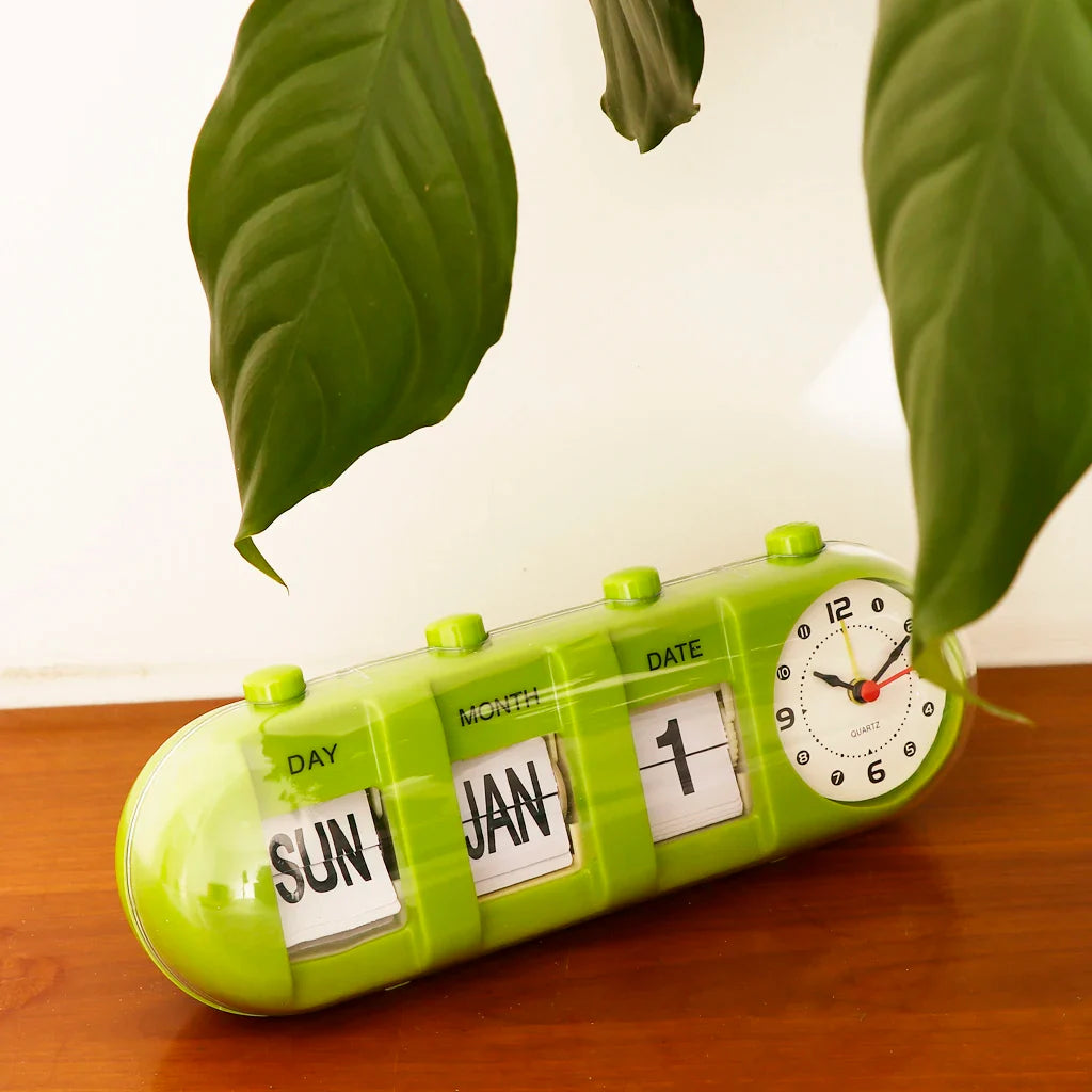 Retro Flip Calendar Clock