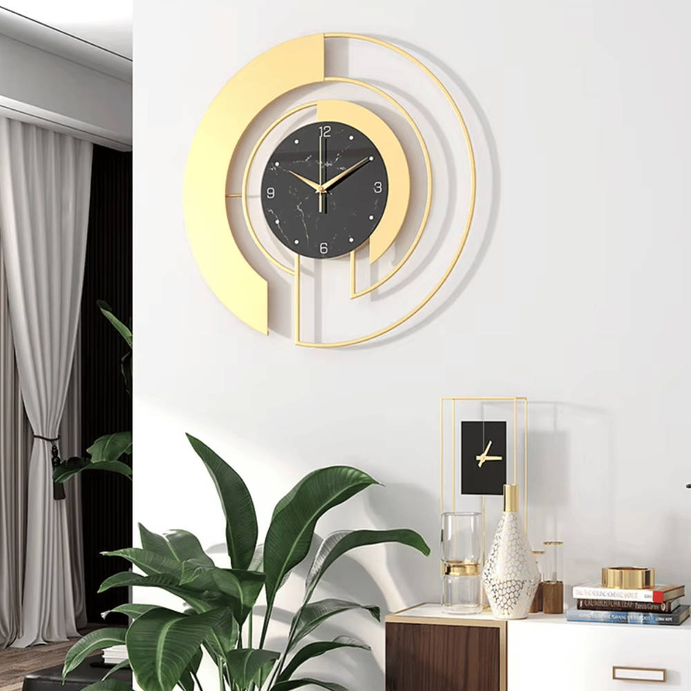 Prestige Circle Wall Clock side profile showing 15 mm thick metal plate