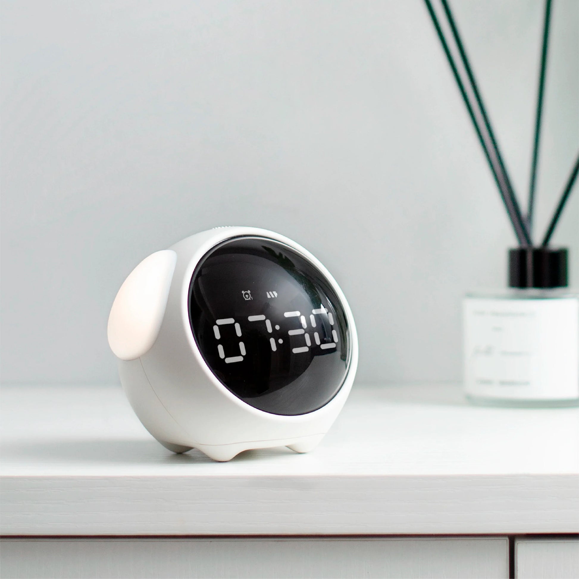 Kids Digital Alarm Clock - LED Display with Snooze Function