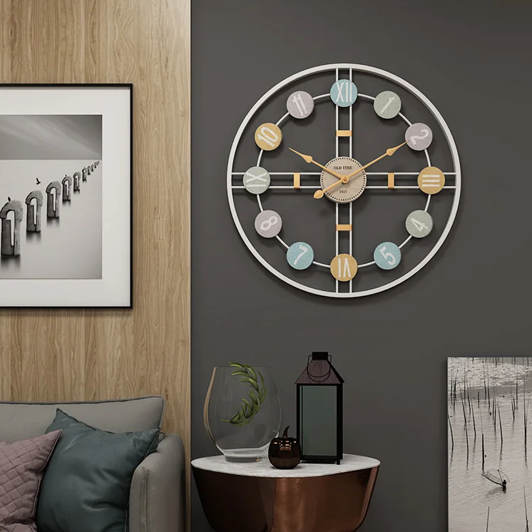 Retro Gold 3D Wall Clock