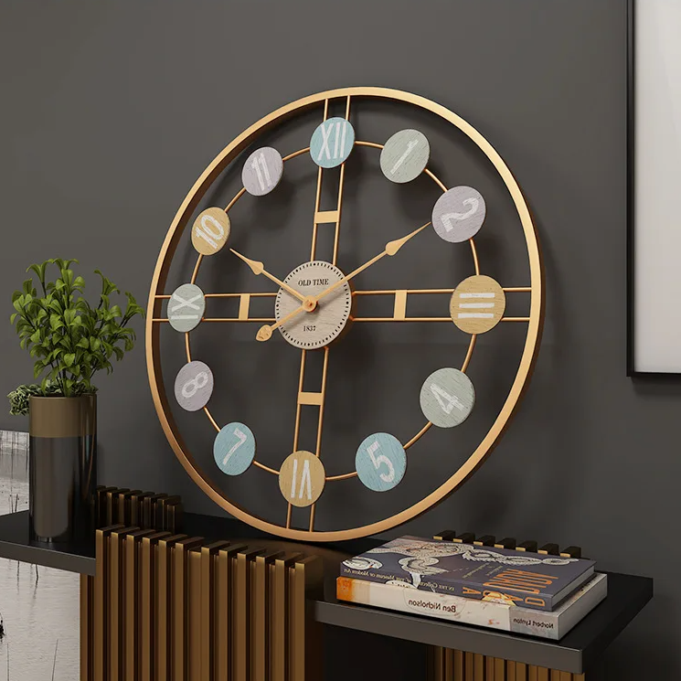 Retro Gold 3D Wall Clock