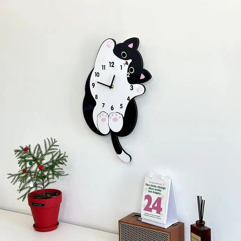 Cute Cat Swing Tail Wall Clock