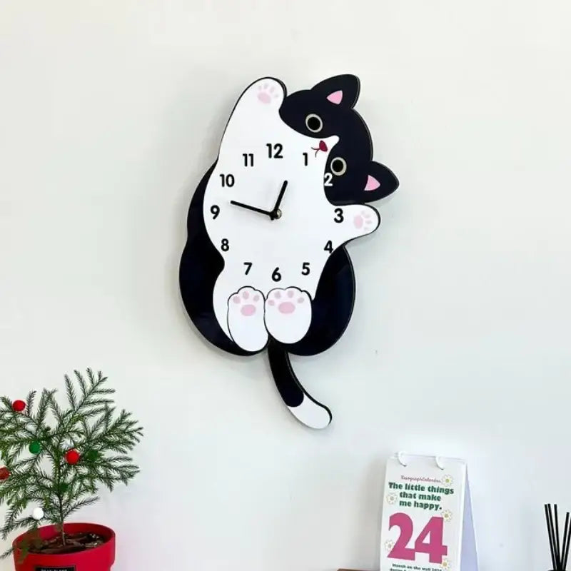 Cute Cat Swing Tail Wall Clock