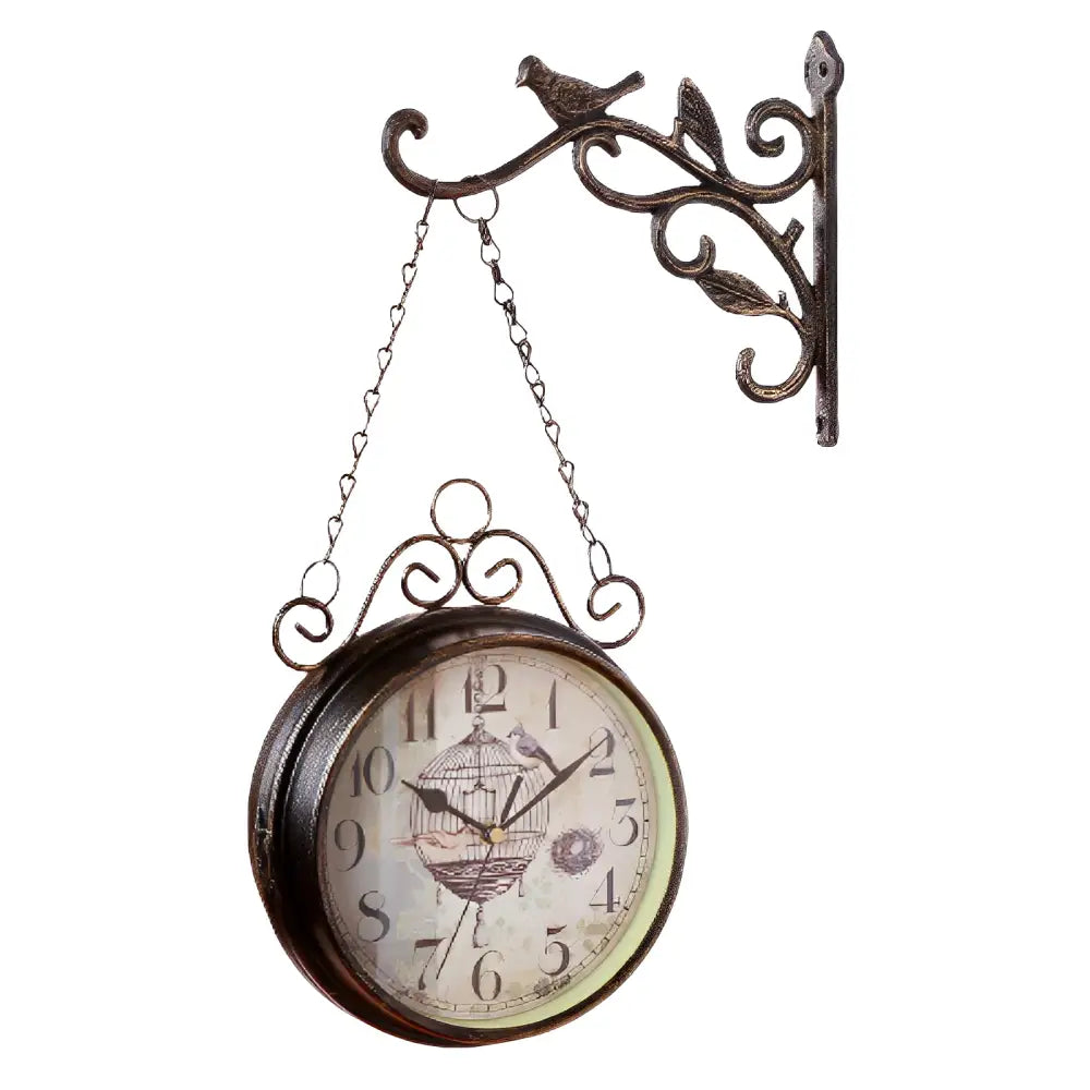 Rear face of double-sided quartz wall clock with independent movement