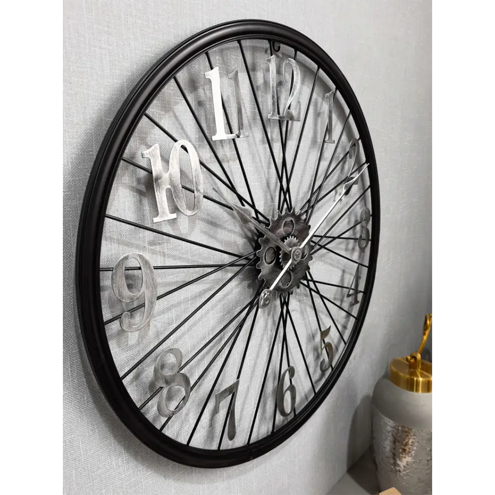Vintage Gear Wheel Wall Clock - Industrial Metal Design